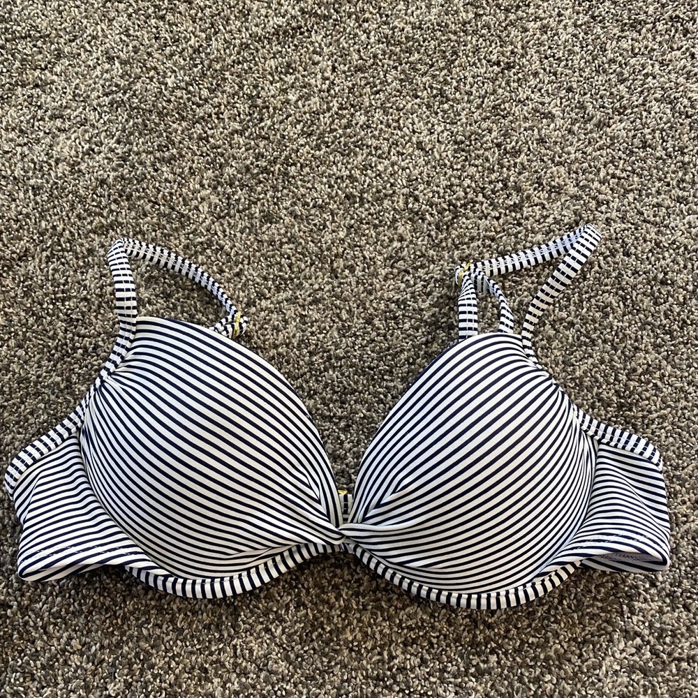 Swimsuit top